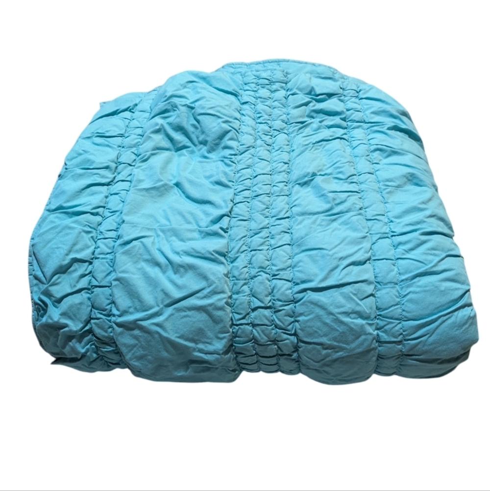 Pottery Barn Teen Ruched Comforter Turquoise Blue Twin Preppy